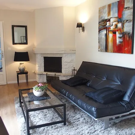 Le Patio Bed & Breakfast 4*